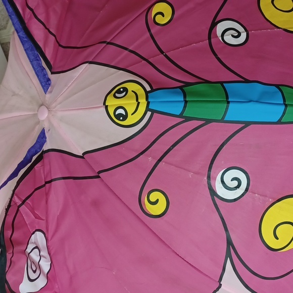 Butterfly 🦋 umbrella 🌂 - Picture 2 of 7